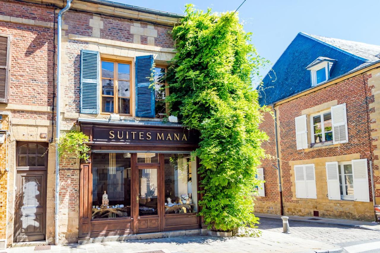 Charleville-Mézières Suite Mana Ohana - Luxe Et Authenticite A 2 Pas De La Place Ducale Avec Parking Prive מראה חיצוני תמונה